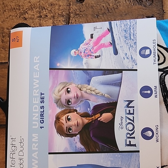 ClimateRight by Cuddl Duds Frozen Girls Thermal Set Size Small 6/7 - Picture 3 of 9